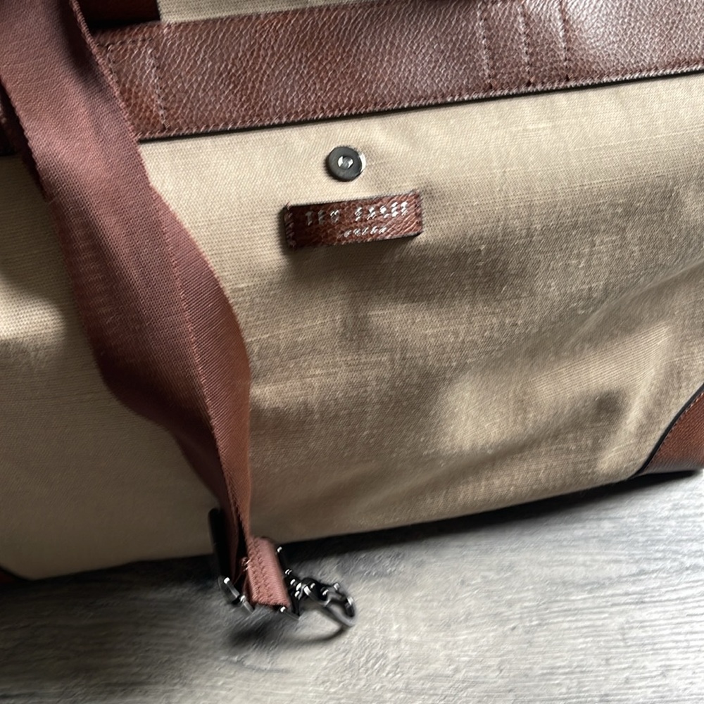 Ted baker overnight bag. Tan/brown leather and canvas. Shoulder strap incl. - Picture 5 of 5